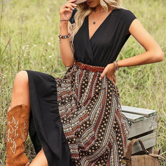 Boho Womens Floral & Geo Print Surplice Neck Ruffle Hem Dress - Picture 2 of 5